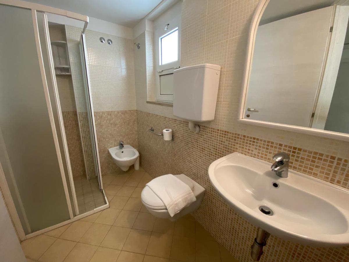 Nanni Garni Bed & Breakfast 2*