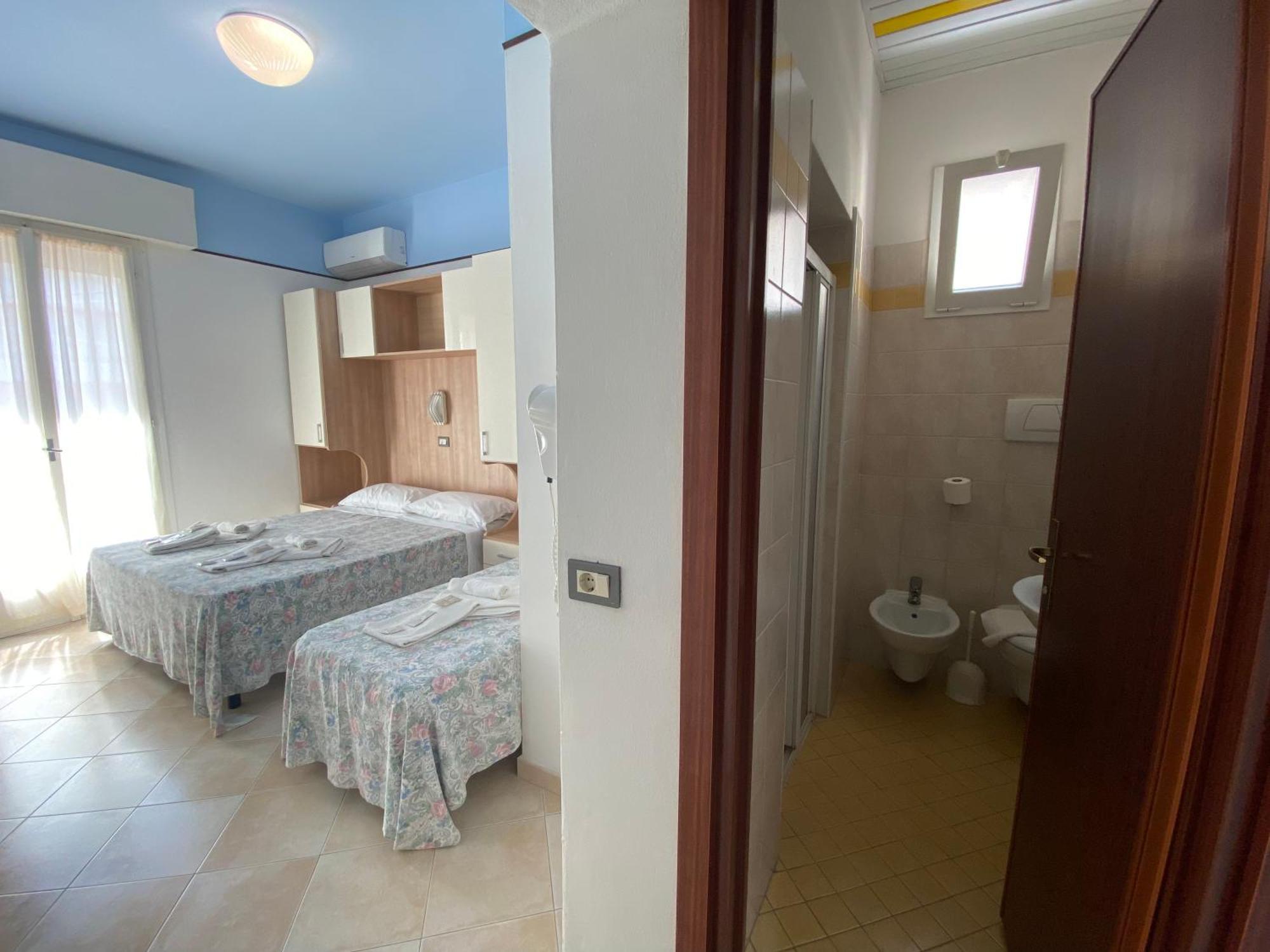Nanni Garni Bed & Breakfast 2*